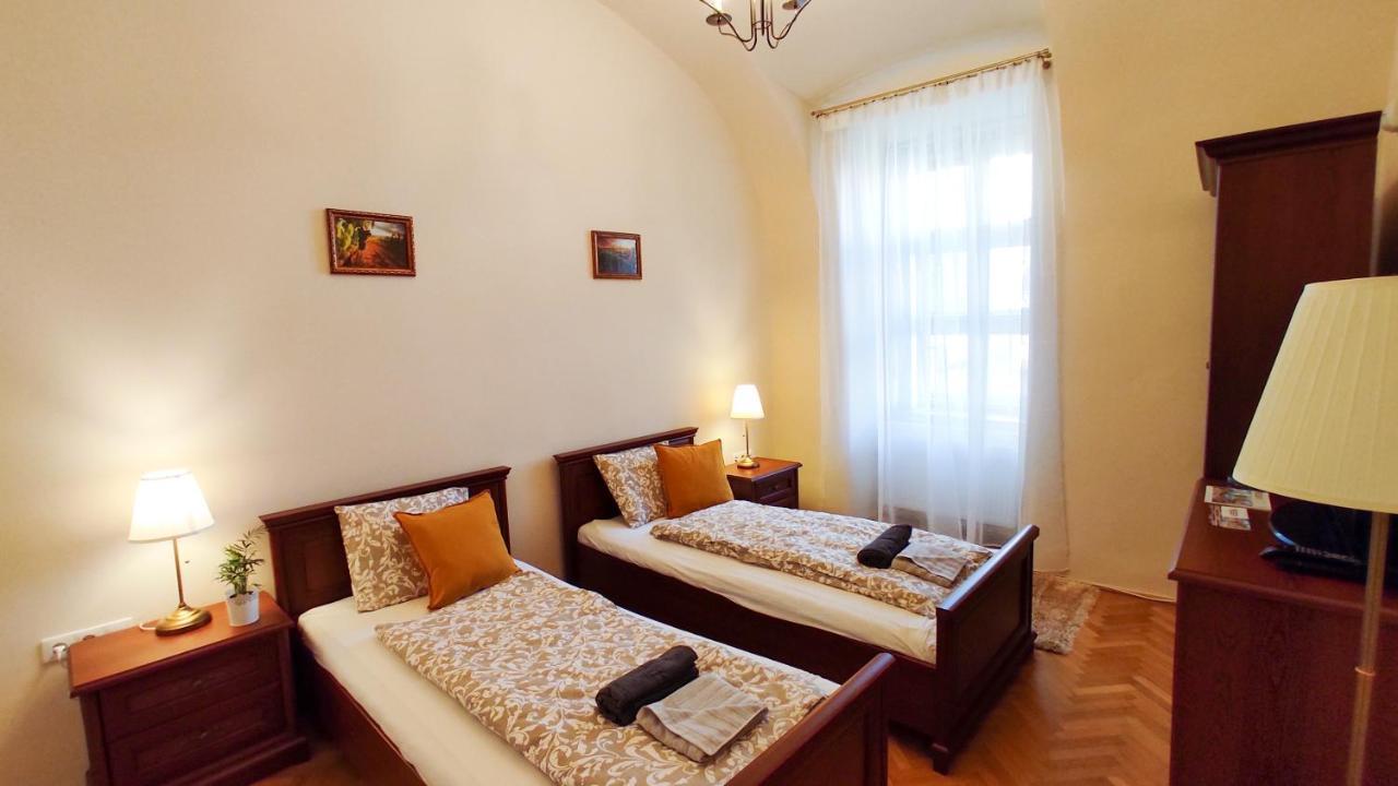 Theatroom Apartman Erlau Exterior foto