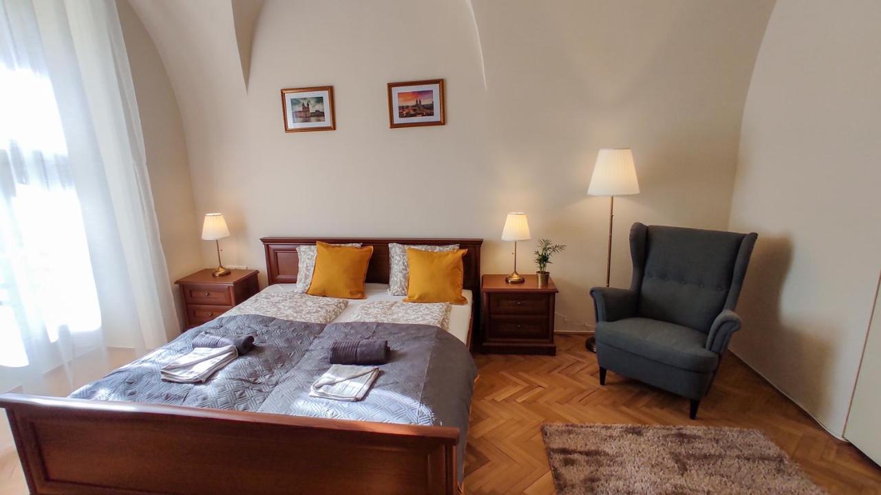 Theatroom Apartman Erlau Exterior foto