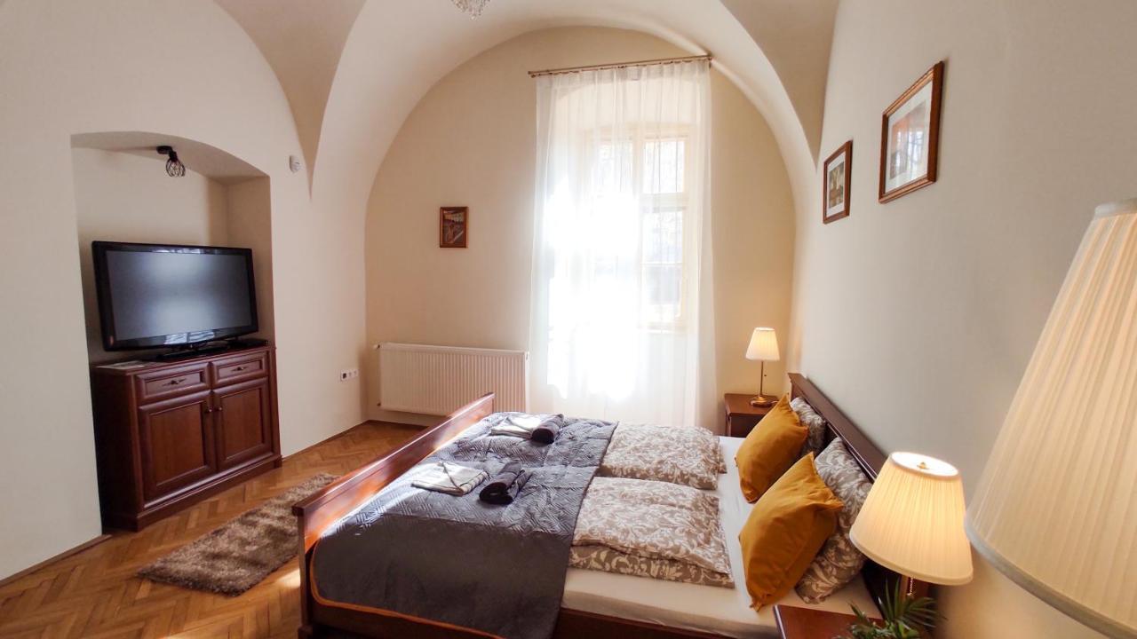 Theatroom Apartman Erlau Exterior foto